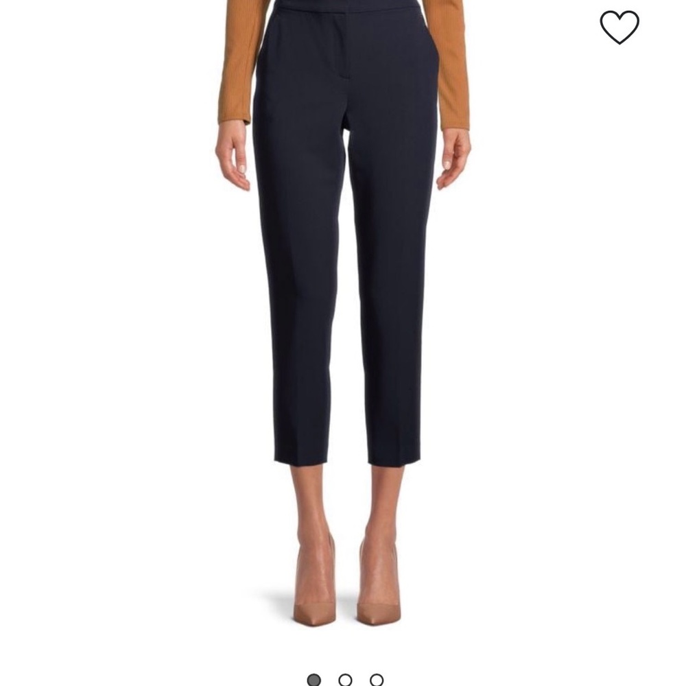 Tommy Hilfiger Woven Flat Front Cropped Pants